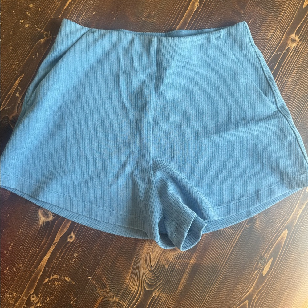 lululemon athletica Blue Athletic Shorts - Picture 2 of 6